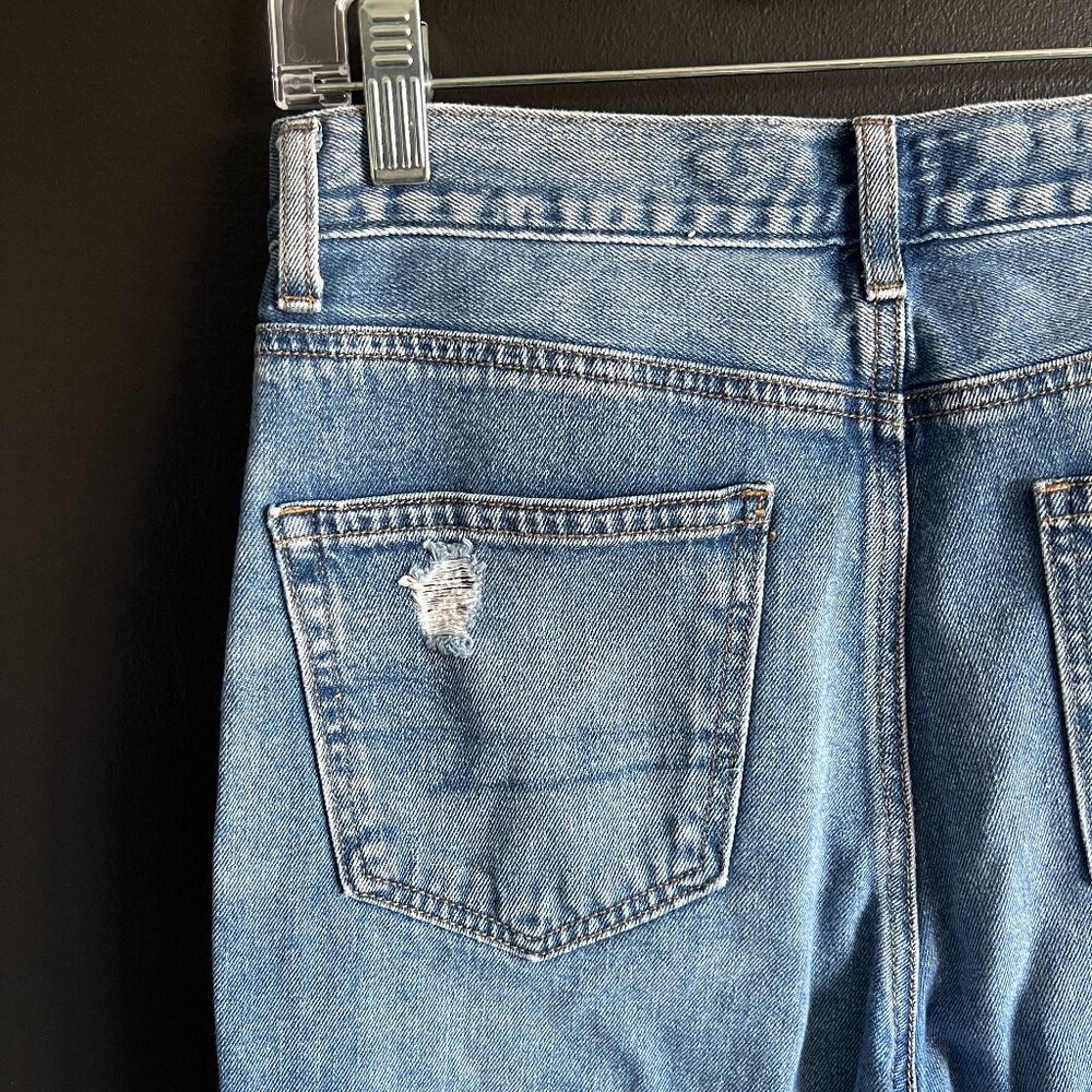 AEO Mom Jean in Medium Wash Denim